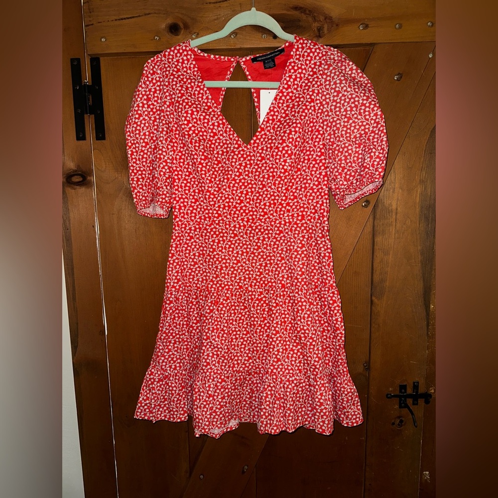 NWT French Connection Red Floral V-Neck Short Dress Sz 10